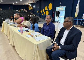 Gestores municipais de assistência social aprovam mudanças no regimento da categoria